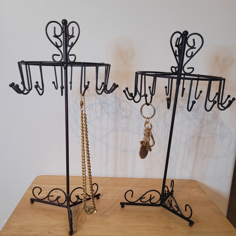 Black Jewelry Organizer Stand